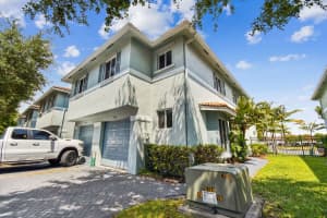 1942  Gardenia Court Riviera Beach, FL 33404 Sold 05/16/23