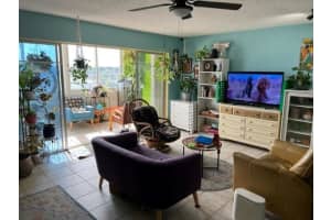 711  Lori Drive   406, Palm Springs, FL 33461 Sold 09/28/23