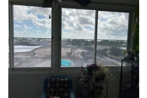 711  Lori Drive   406, Palm Springs, FL 33461 Sold 09/28/23