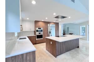 3230  Hyde Circle Boca Raton, FL 33434 Sold 05/09/23