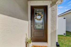5585 Nw Pine Trail Circle Port Saint Lucie, FL 34983 Sold 07/20/23