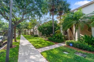 8039 Murano Circle Palm Beach Gardens, FL 33418 Sold 05/23/23