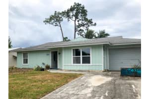 8300 Se Sweet Bay Drive, Hobe Sound, Fl 33455 Hobe Sound, FL 33455 Sold 04/25/23