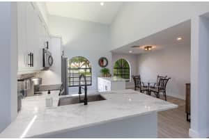 13549 Fountain View Boulevard Wellington, FL 33414 Sold 06/15/23
