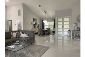 2480 Par Cir, Delray Beach, FL 33445, Sold 05/08/23