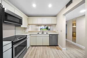 4191  Cypress Reach Court   103 Pompano Beach, FL 33069 Sold 07/06/23