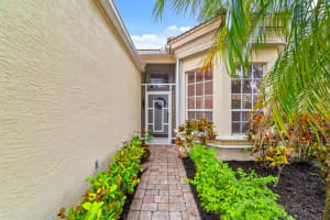 897 NW Mossy Oak Way, Jensen Beach, FL 34957 Sold 11/13/23