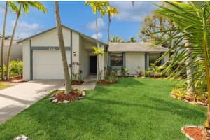 122 Rosewood Circle, Jupiter, Fl 33458 Jupiter, FL 33458 Sold 05/26/23