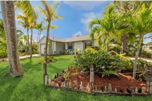 122  Rosewood Circle Jupiter, FL 33458 Sold 05/26/23