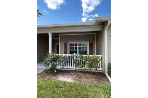 623 NE Bent Paddle Lane, Port Saint Lucie, FL 34983 Sold 06/26/23