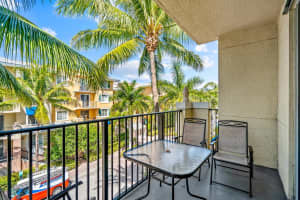 255 Ne 3rd Avenue 2414 Delray Beach, FL 33444 Sold 06/12/23