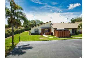 8060 SE Villa Cir, Hobe Sound, FL 33455, Sold 05/10/23