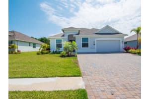 7131 33rd Square, Vero Beach, FL 32967 Sold 03/01/24