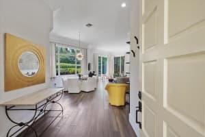 2707 Players Court Wellington, FL 33414 Sold 06/01/23