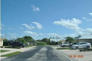 7635 SE Sugar Sand Circle, Hobe Sound, FL 33455 Sold 09/29/23