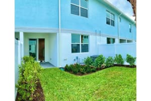 1827  Sandpiper Pointe Place, Deerfield Beach, FL 33442 Sold 07/11/23
