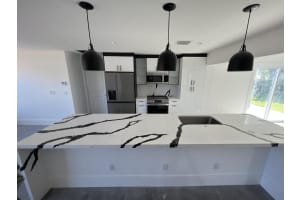 1456  Cross Way, West Palm Beach, FL 33401 Sold 06/21/23