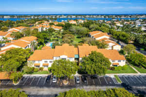 107  Yacht Club Way   207, Hypoluxo, FL 33462 Sold 12/11/23