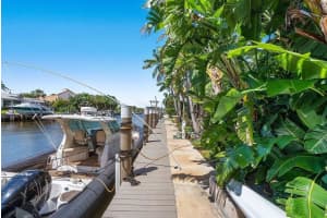 18  Eleuthera Drive Ocean Ridge, FL 33435 Sold 06/05/23