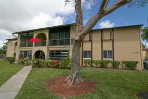 325  Pine Ridge Circle   A-2, Green Acres, FL 33463 Sold 09/26/23