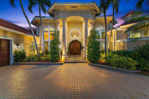 5610  Tamberlane Circle, Palm Beach Gardens, FL 33418 Sold 08/09/23