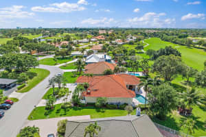 5610  Tamberlane Circle, Palm Beach Gardens, FL 33418 Sold 08/09/23