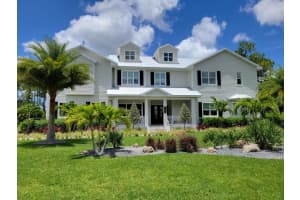 14744  Stirrup Lane, Wellington, FL 33414 Sold 06/12/23