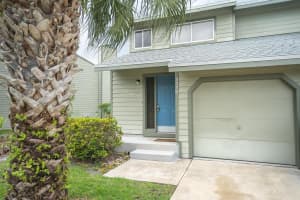 3330 Ne Holly Creek Drive Jensen Beach, FL 34957 Sold 06/30/23