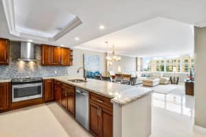 800 SE 20th Ave, Deerfield Beach, FL 33441, Sold 05/18/23