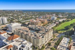 99 Se Mizner Boulevard   633 Boca Raton, FL 33432 Sold 06/07/23