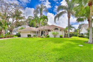 5008 Whispering Hollow, Palm Beach Gardens, FL 33418, Sold 04/25/23