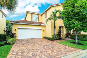 3681  Wolf Run Lane, Boynton Beach, FL 33435 Sold 09/08/23