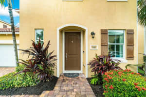 3681  Wolf Run Lane, Boynton Beach, FL 33435 Sold 09/08/23