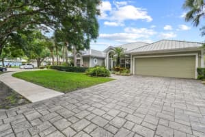 6102 Winding Lake Dr, Jupiter, FL 33458, Sold 05/19/23