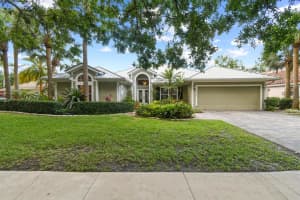 6102 Winding Lake Dr, Jupiter, FL 33458, Sold 05/19/23