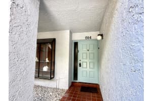 5054  Golfview Court   1514, Delray Beach, FL 33484 Sold 07/25/23