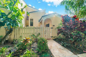 22384 Pineapple Walk Drive Boca Raton, FL 33433 Sold 06/12/23