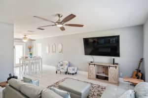 873 Sw Belmont Circle Port Saint Lucie, FL 34953 Sold 05/17/23