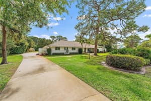 19930 Earlwood Drive Jupiter, FL 33458 Sold 06/02/23