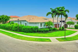 102 San Vincente Place Palm Beach Gardens, FL 33418 Sold 06/13/23