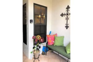 9704 Sills Dr E, Boynton Beach, FL 33437, Sold 05/09/23