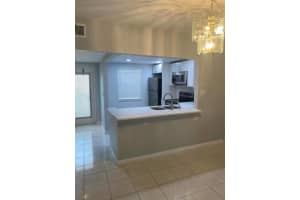 1015  Country Club Drive   105 Margate, FL 33063 Sold 05/26/23
