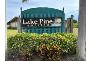 MLS# R10881422, West Palm Beach, Florida 33415