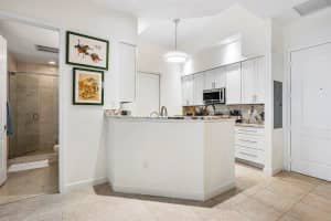 MLS# R10881485, West Palm Beach, Florida 33401