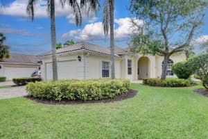 8312  Tobago Lane, Wellington, FL 33414 Sold 08/31/23