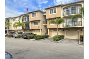 800  Crestwood Court Court  S 817, Royal Palm Beach, FL 33411 Sold 06/05/23