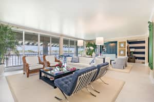 2160  Ibis Isle Road   5, Palm Beach, FL 33480 Sold 04/12/24