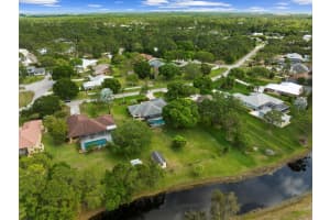 5209 Deer Run Dr, Fort Pierce, FL 34951, Sold 05/16/23