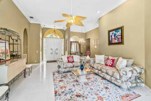 125 N River Drive  W, Jupiter, FL 33458 Sold 05/25/23