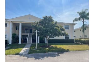 700  Lake Orchid Circle   109 Vero Beach, FL 32962 Sold 05/31/23